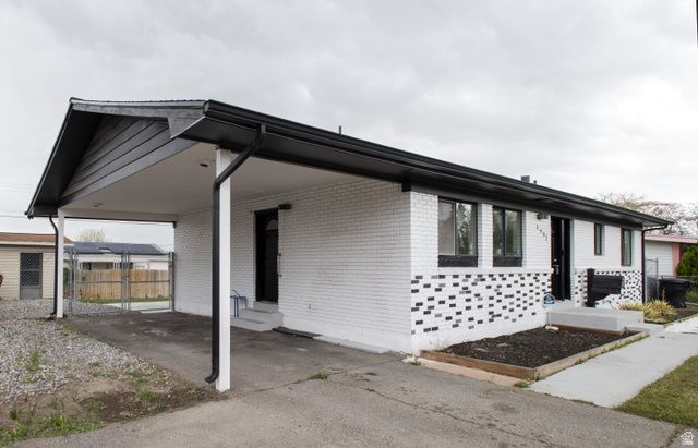 3902 W 4955 S, Taylorsville, UT 84129