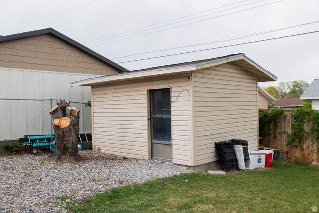 3902 W 4955 S, Taylorsville, UT 84129