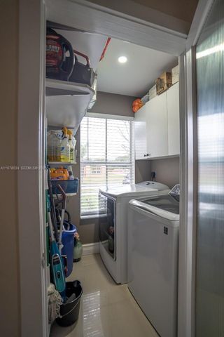 10704 SW 167th St, Miami, FL 33157