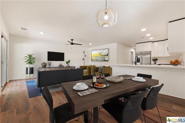 313 Mill ST, San Marcos, TX 78666