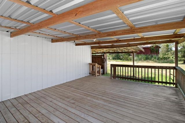 3840 N Fm 356, Onalaska, TX 77360
