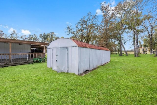 3840 N Fm 356, Onalaska, TX 77360