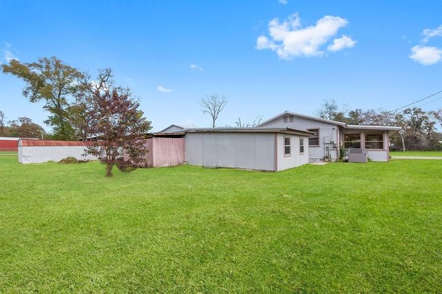 3840 N Fm 356, Onalaska, TX 77360