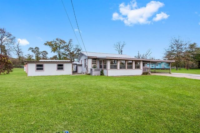 3840 N Fm 356, Onalaska, TX 77360