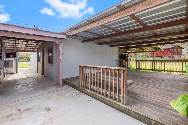 3840 N Fm 356, Onalaska, TX 77360