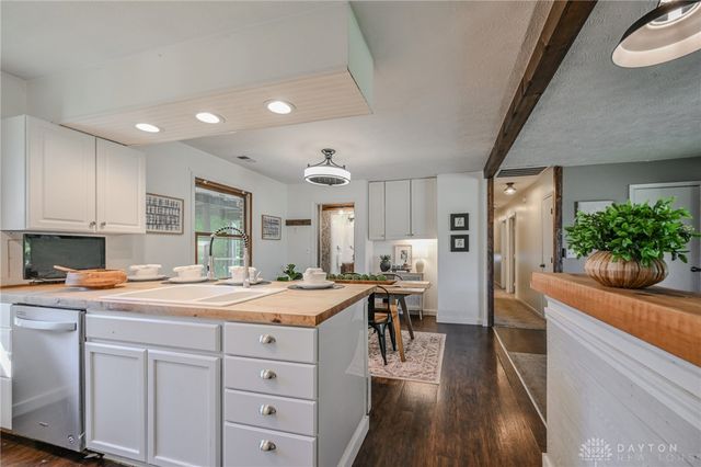 3191 Tamarack Avenue, Springfield, OH 45502