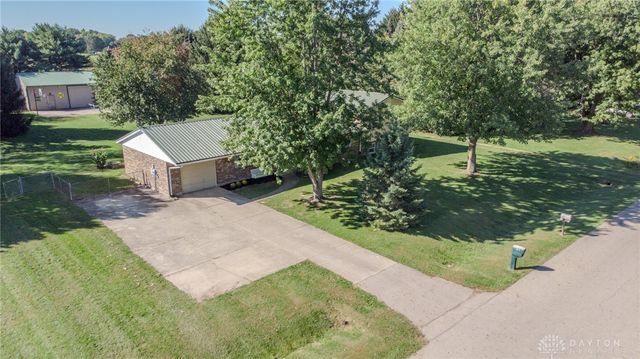 3191 Tamarack Avenue, Springfield, OH 45502