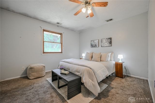 3191 Tamarack Avenue, Springfield, OH 45502