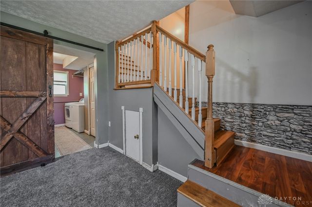 3191 Tamarack Avenue, Springfield, OH 45502