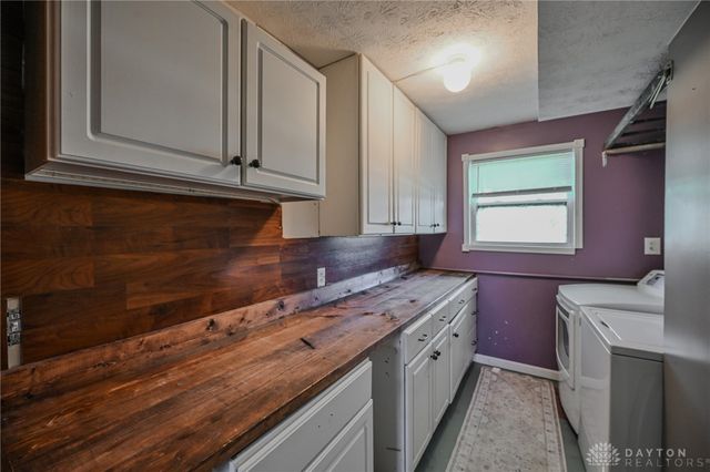 3191 Tamarack Avenue, Springfield, OH 45502