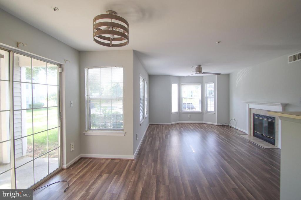 13612 LORD STERLING PL #11-4, Upper Marlboro, MD 20772