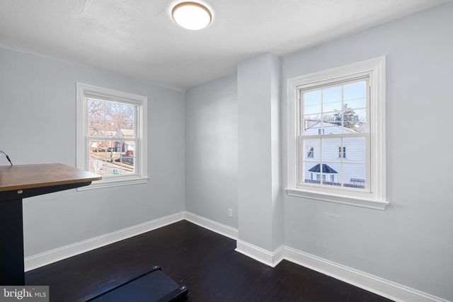 2 POLK DR, Wilmington, DE 19809