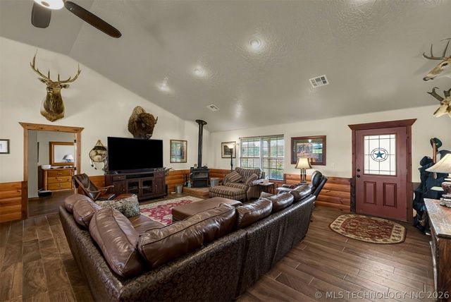 25508 E 740 Road, Wagoner, OK 74467
