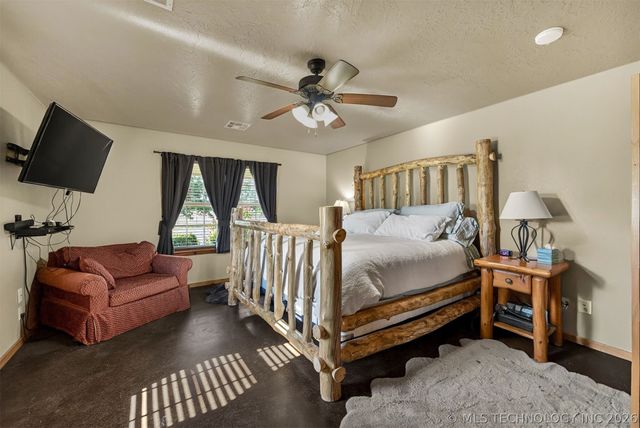 25508 E 740 Road, Wagoner, OK 74467