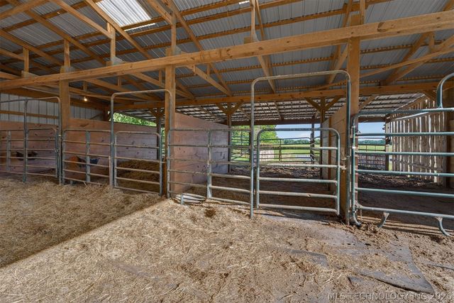 25508 E 740 Road, Wagoner, OK 74467