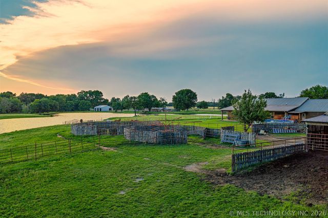 25508 E 740 Road, Wagoner, OK 74467