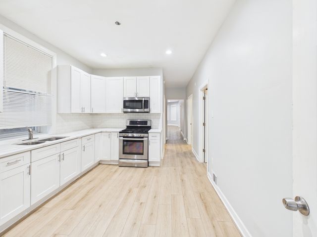 6639 S Bishop Street 1, Chicago, IL 60636