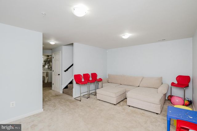 3086 RAKING LEAF DR, Abingdon, MD 21009