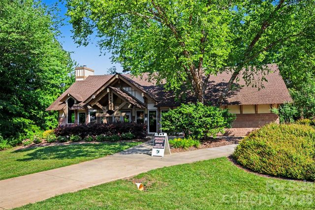 1010 Ridgefield Circle, Indian Trail, NC 28079