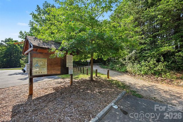 1010 Ridgefield Circle, Indian Trail, NC 28079
