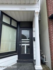 1195 Lincoln Square, Long Branch, NJ 07740
