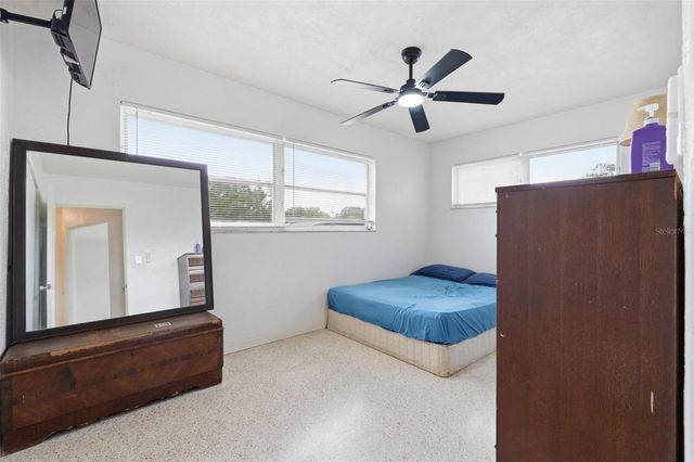 11830 86TH AVENUE, Seminole, FL 33772