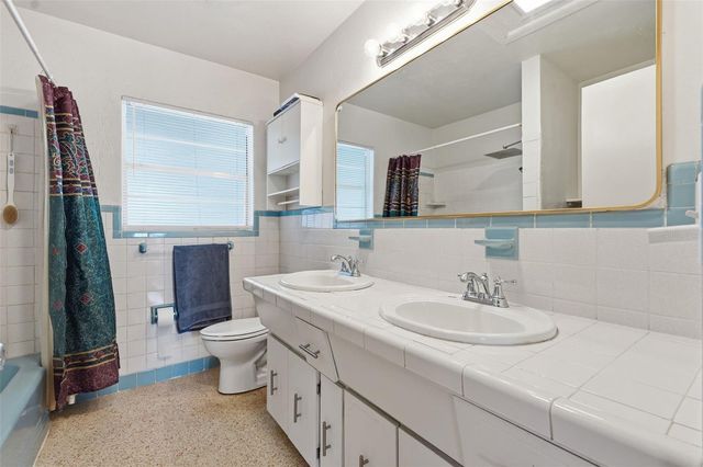 11830 86TH AVENUE, Seminole, FL 33772