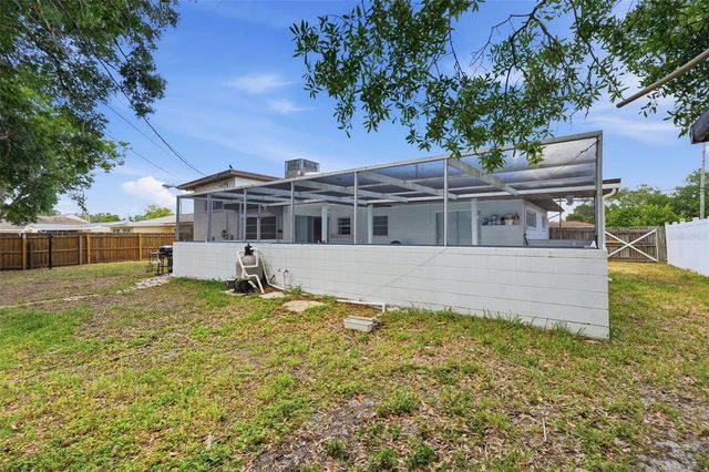 11830 86TH AVENUE, Seminole, FL 33772