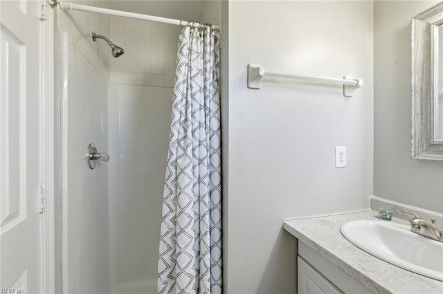 1375 Longlac RD, Virginia Beach, VA 23464