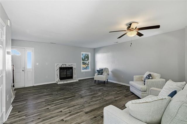 1375 Longlac RD, Virginia Beach, VA 23464