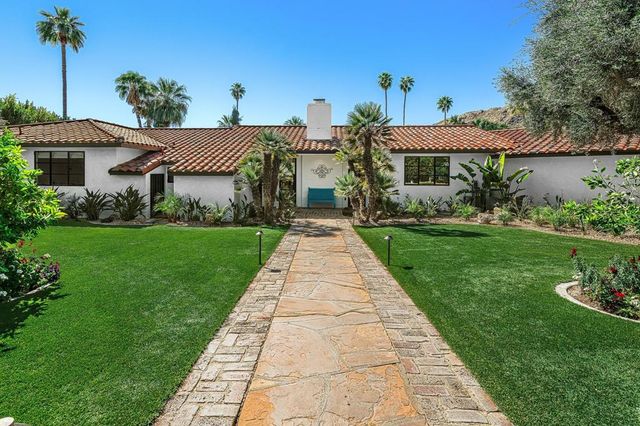 357 Camino Sur, Palm Springs, CA 92262