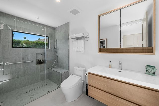 357 Camino Sur, Palm Springs, CA 92262