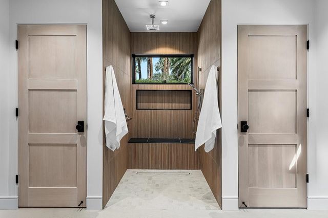 357 Camino Sur, Palm Springs, CA 92262