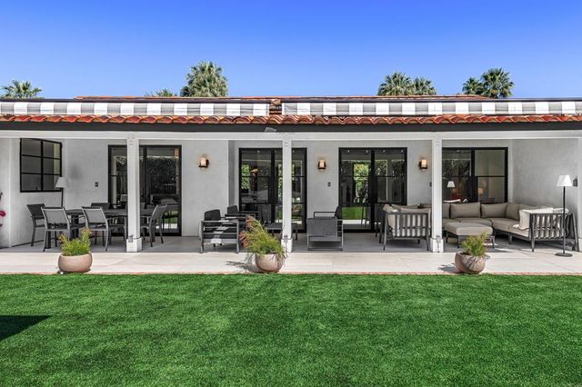357 Camino Sur, Palm Springs, CA 92262