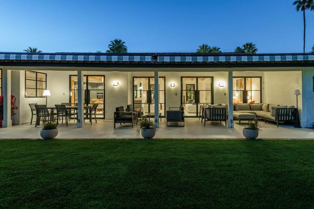 357 Camino Sur, Palm Springs, CA 92262