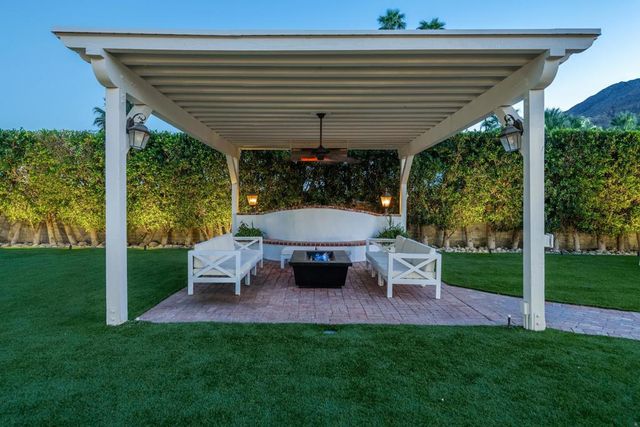 357 Camino Sur, Palm Springs, CA 92262