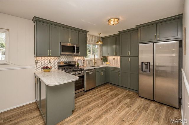 3144 Chancery Lane, St Charles, MO 63301