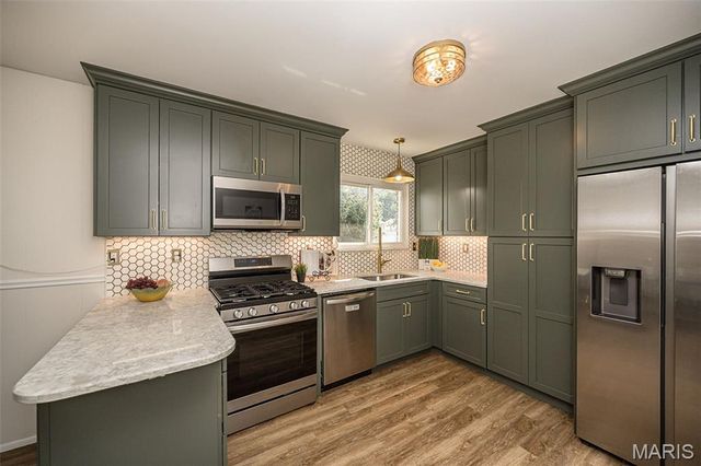 3144 Chancery Lane, St Charles, MO 63301