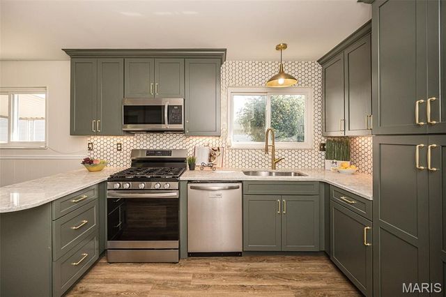 3144 Chancery Lane, St Charles, MO 63301