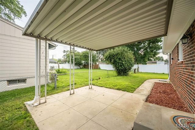 3144 Chancery Lane, St Charles, MO 63301
