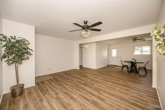 3144 Chancery Lane, St Charles, MO 63301
