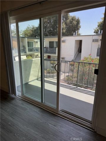 830 N El Molino, Pasadena, CA 91104