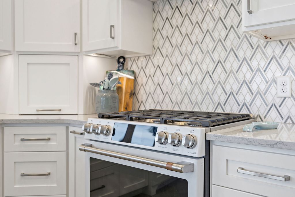 42818 La Bella Lane, Big Arm, MT 59910 photo 11