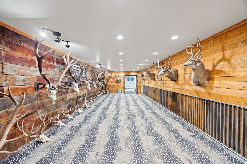 42818 La Bella Lane, Big Arm, MT 59910 photo 47