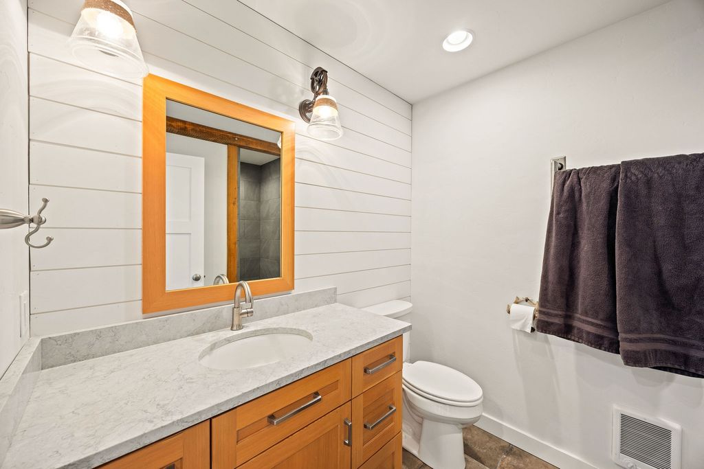 42818 La Bella Lane, Big Arm, MT 59910 photo 57