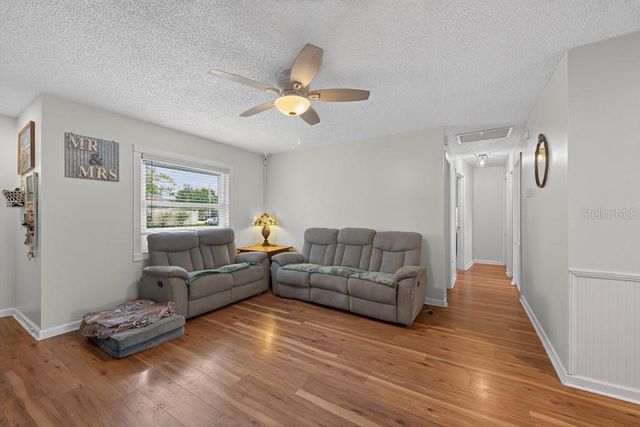 6070 73RD STREET N, St Petersburg, FL 33709