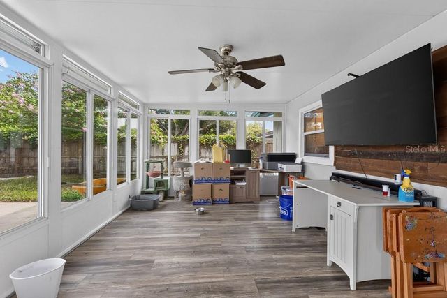 6070 73RD STREET N, St Petersburg, FL 33709