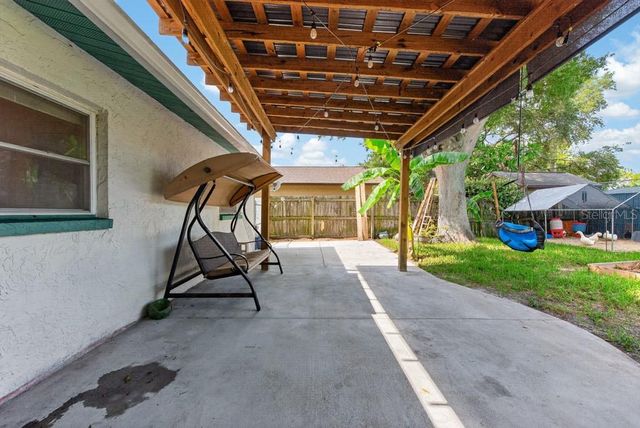 6070 73RD STREET N, St Petersburg, FL 33709