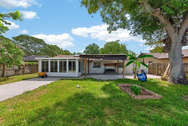 6070 73RD STREET N, St Petersburg, FL 33709