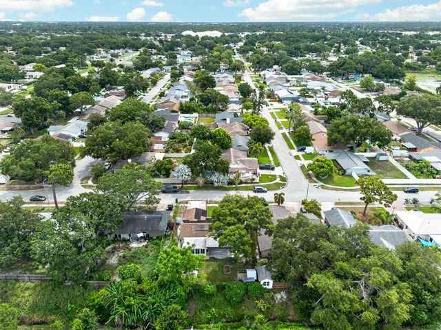 6070 73RD STREET N, St Petersburg, FL 33709